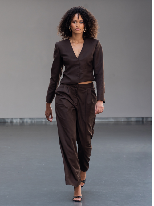 POISE Blazer Court