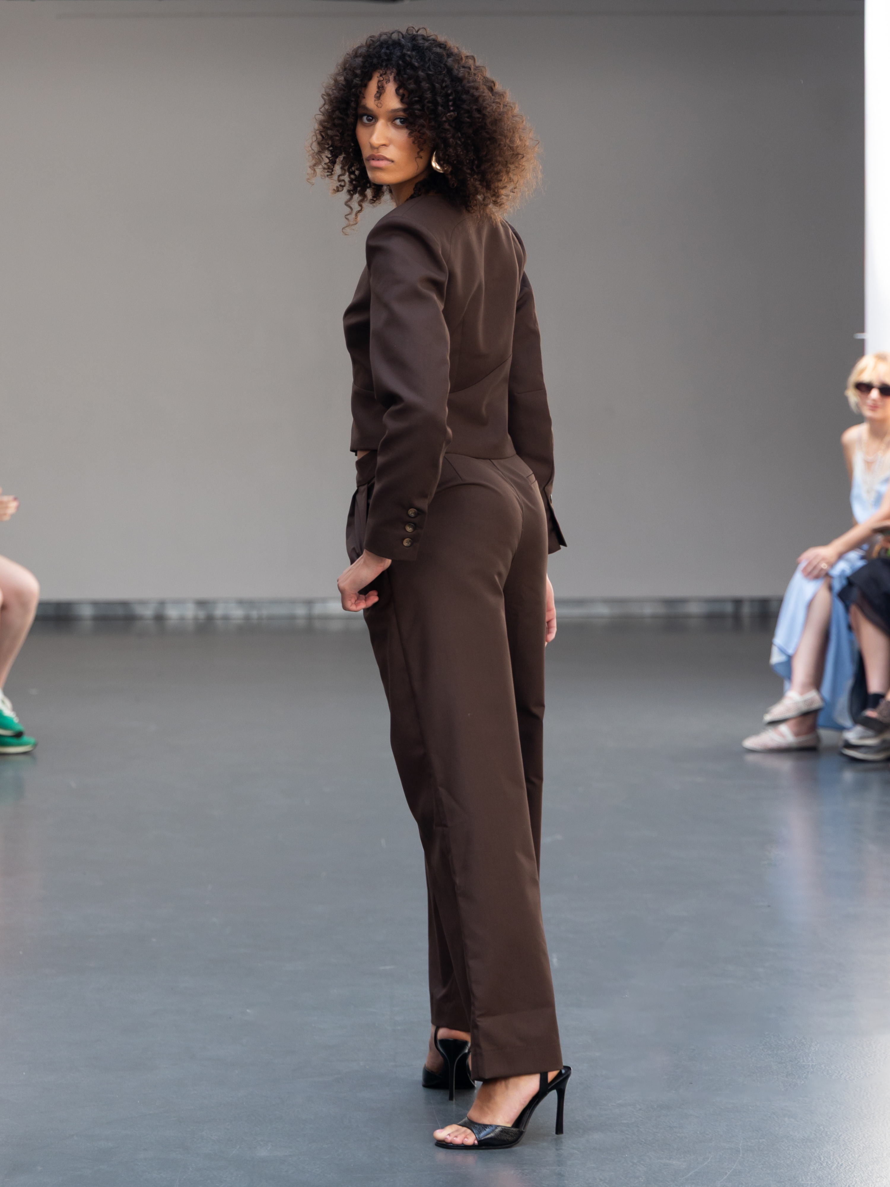 POISE Pantalon Wide Legs